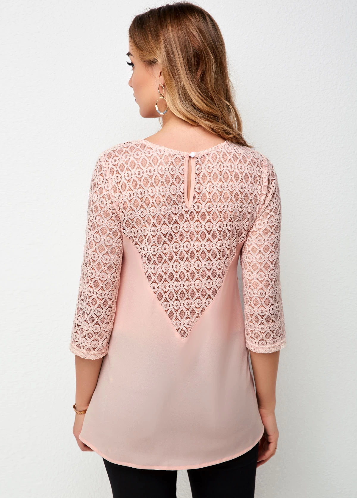 Lace Stitching Round Neck 3/4 Sleeve T Shirt - Image 2