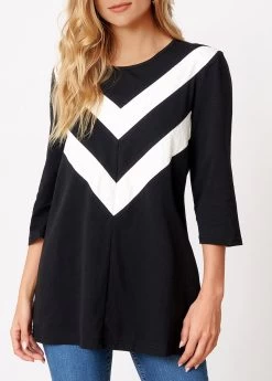 Chevron Print Round Neck 3/4 Sleeve T Shirt