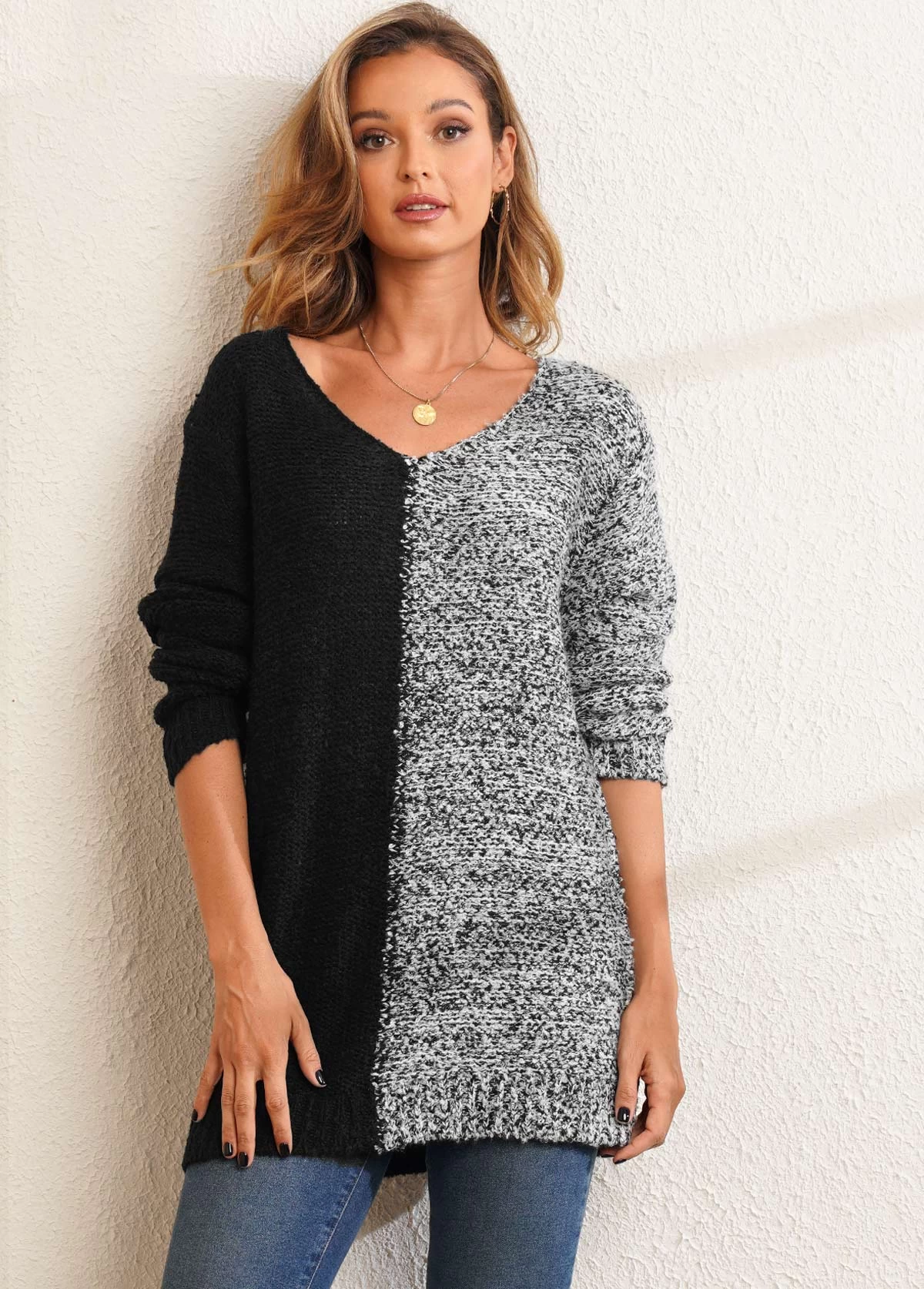 Long Sleeve V Neck Contrast Sweater - Image 4