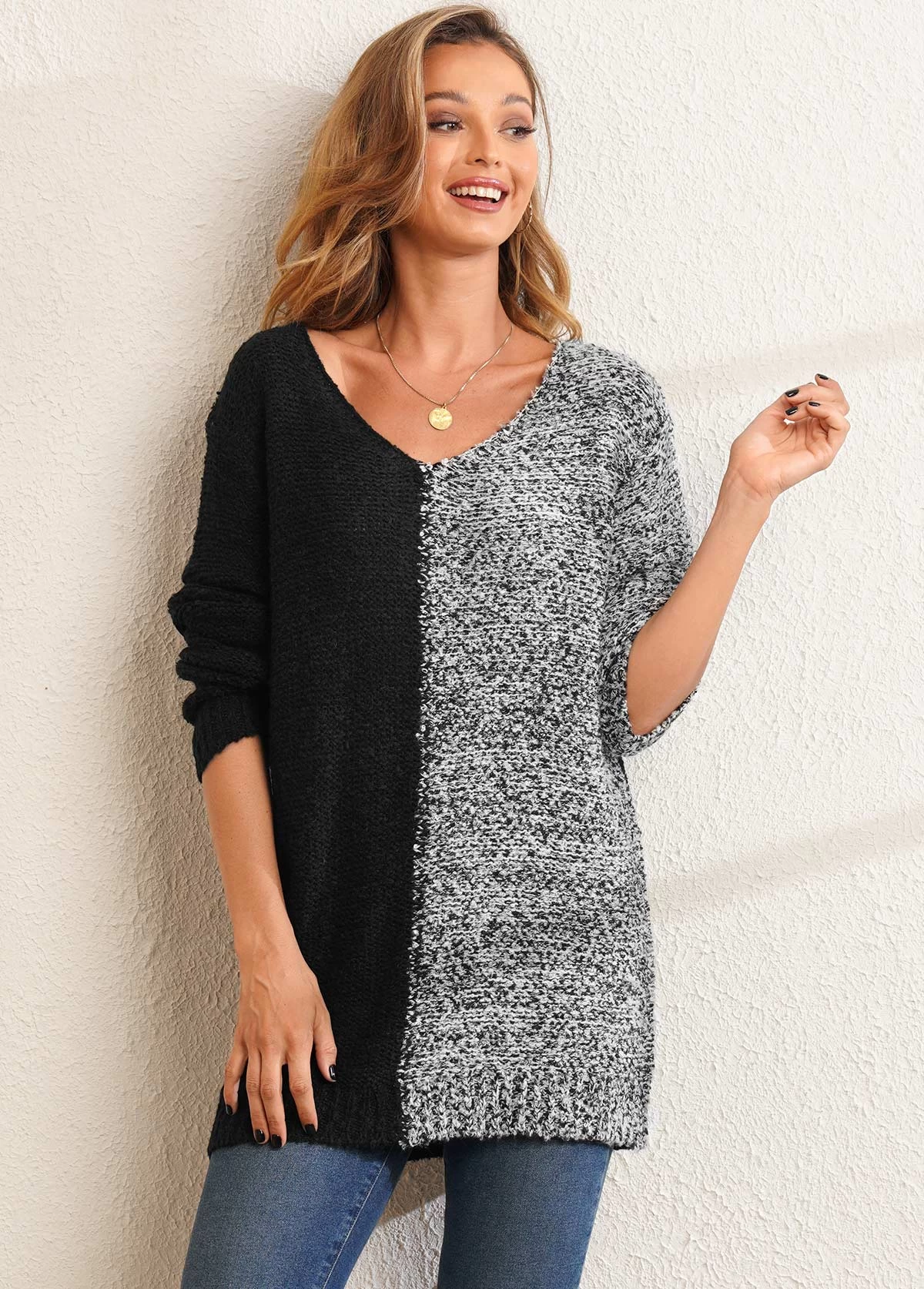 Long Sleeve V Neck Contrast Sweater - Image 5