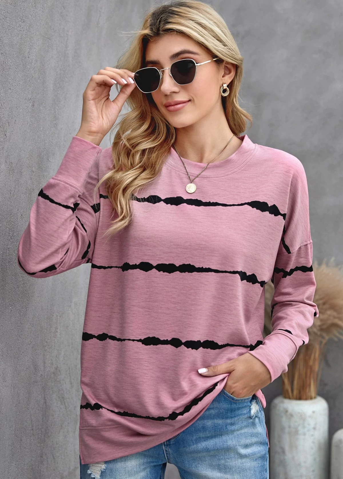 Long Sleeve Striped Round Neck Sweatshirt - Image 4