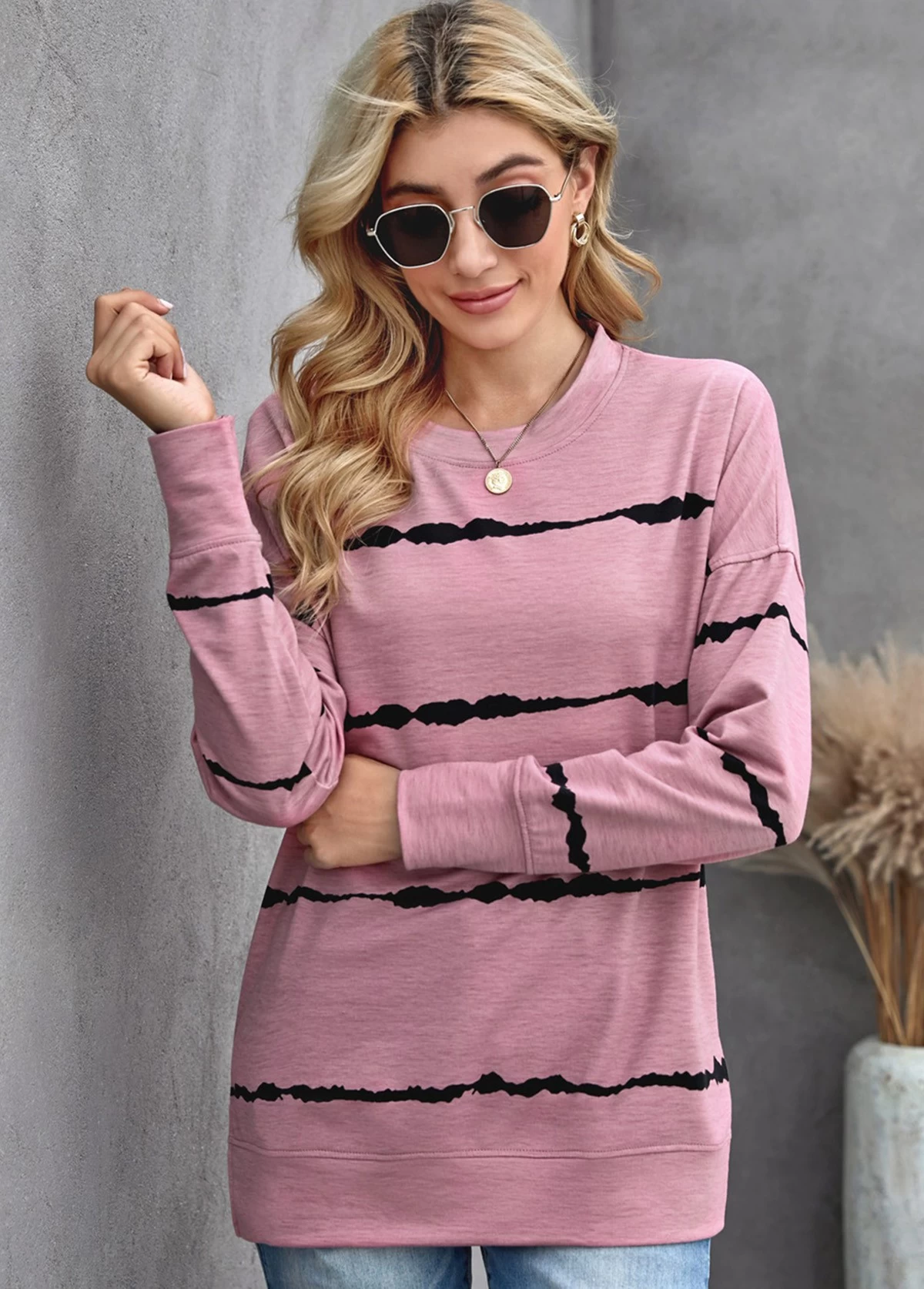 Long Sleeve Striped Round Neck Sweatshirt - Image 5