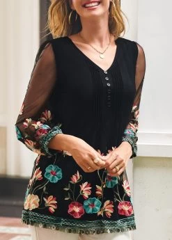 Crinkle Chest Embroidered V Neck 3/4 Sleeve Blouse