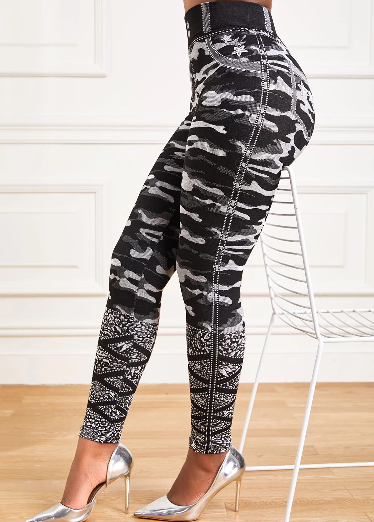 Grey Camouflage Print High Waisted Ankle Length Leggings - Image 5