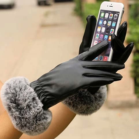 Faux Rabbit Fur Warming Black Full Finger Gloves - Image 3