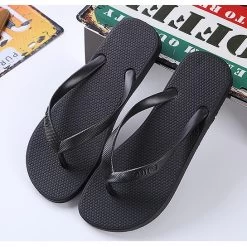 Black Rubber Toe Post Falt Flip Flops