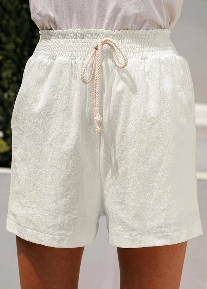White Pocket Regular Elastic Waist High Waisted Shorts - Image 4