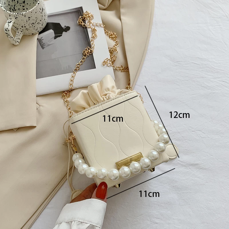 White Zip Chains Pearl Detail Shoulder Bag - Image 4