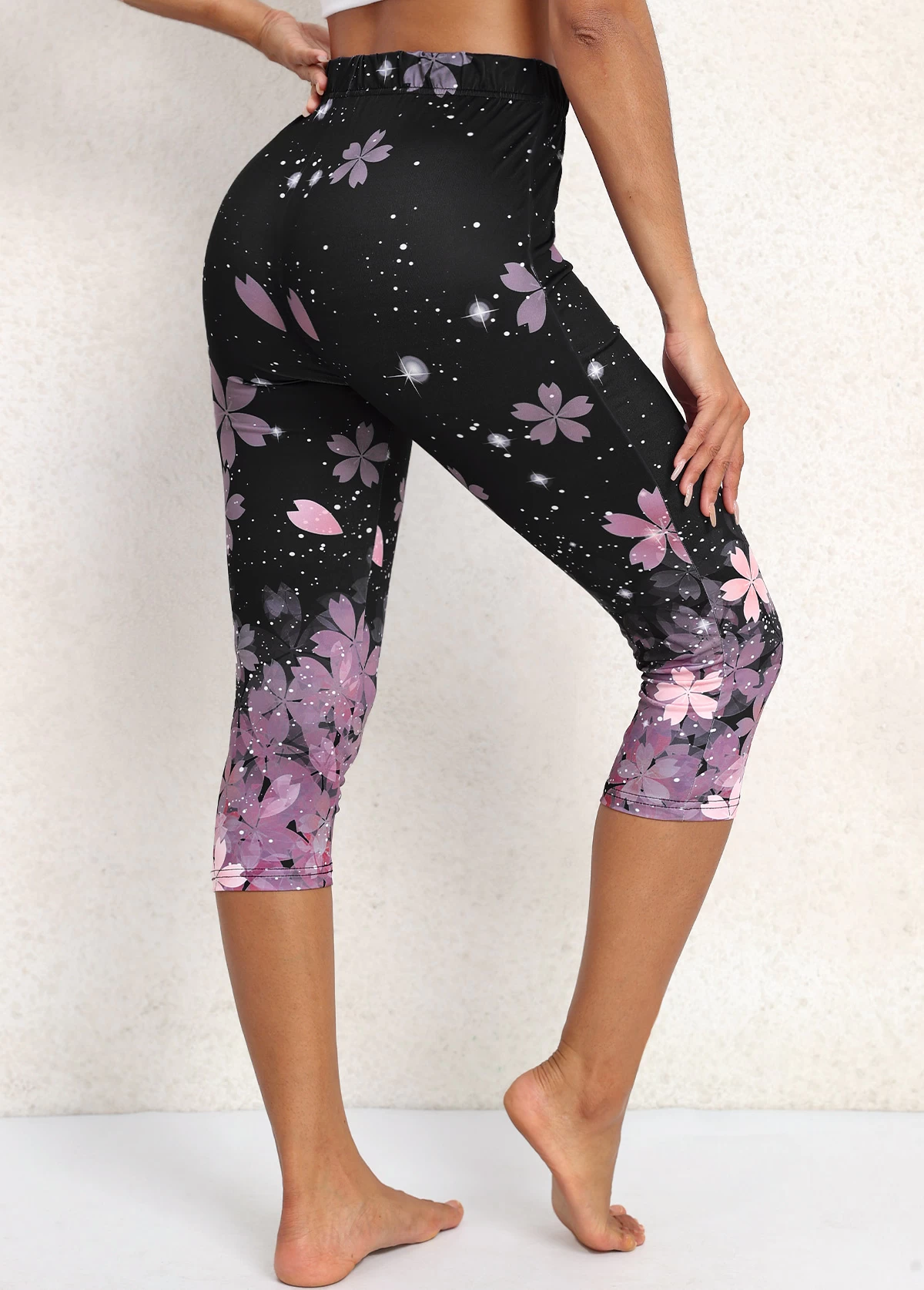 Black Floral Print High Waisted Capri Leggings - Image 2